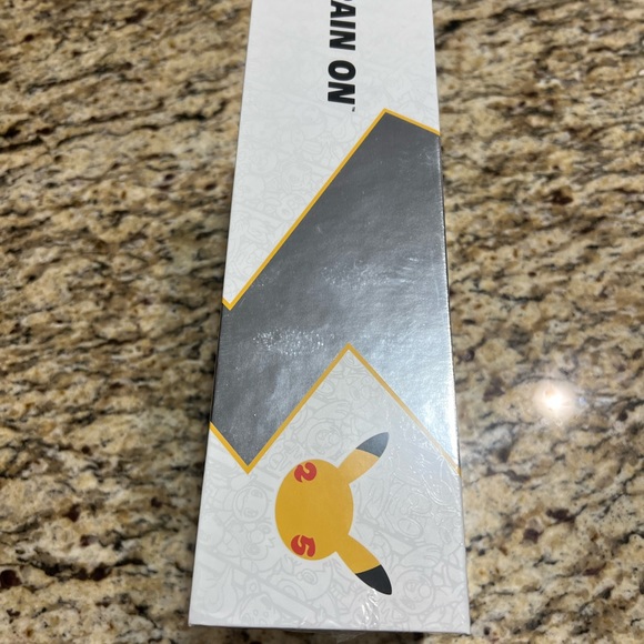 Brand New! - Pokemon Celebrations Ultra Premium Collection box - Picture 6 of 7